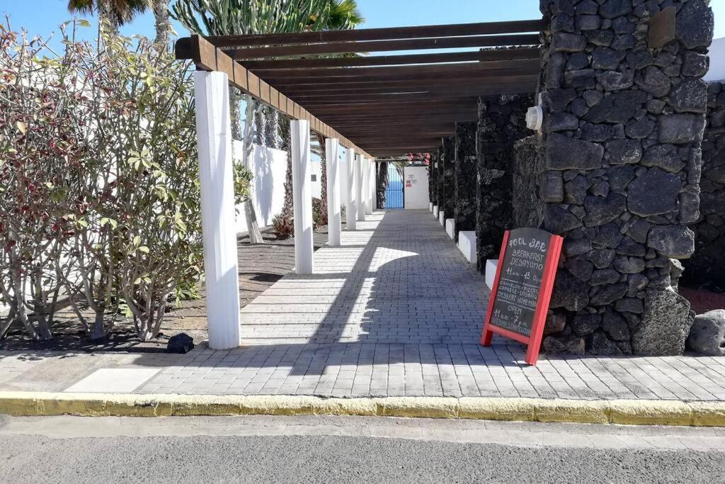 Apartamento Giovanni 09 Playa Roca Costa Teguise Exteriör bild